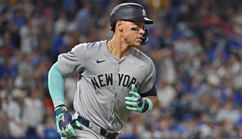 yankees sportsbookwire|Cincinnati Reds at New York Yankees odds, picks and predictions.